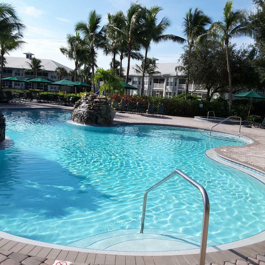 Vacation In Paradise Lely Resort Exteriör bild